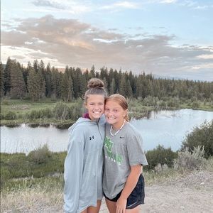 Meet your Posher, Ella